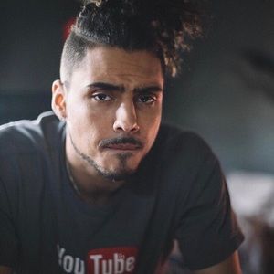 Meet your Posher, Iva